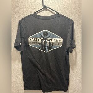 Salty Crew Men's Charcoal Tee with fish sz: m